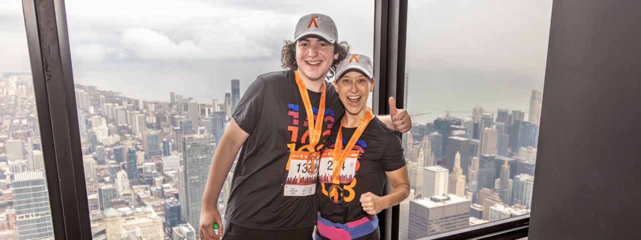SkyRise Chicago Climbers