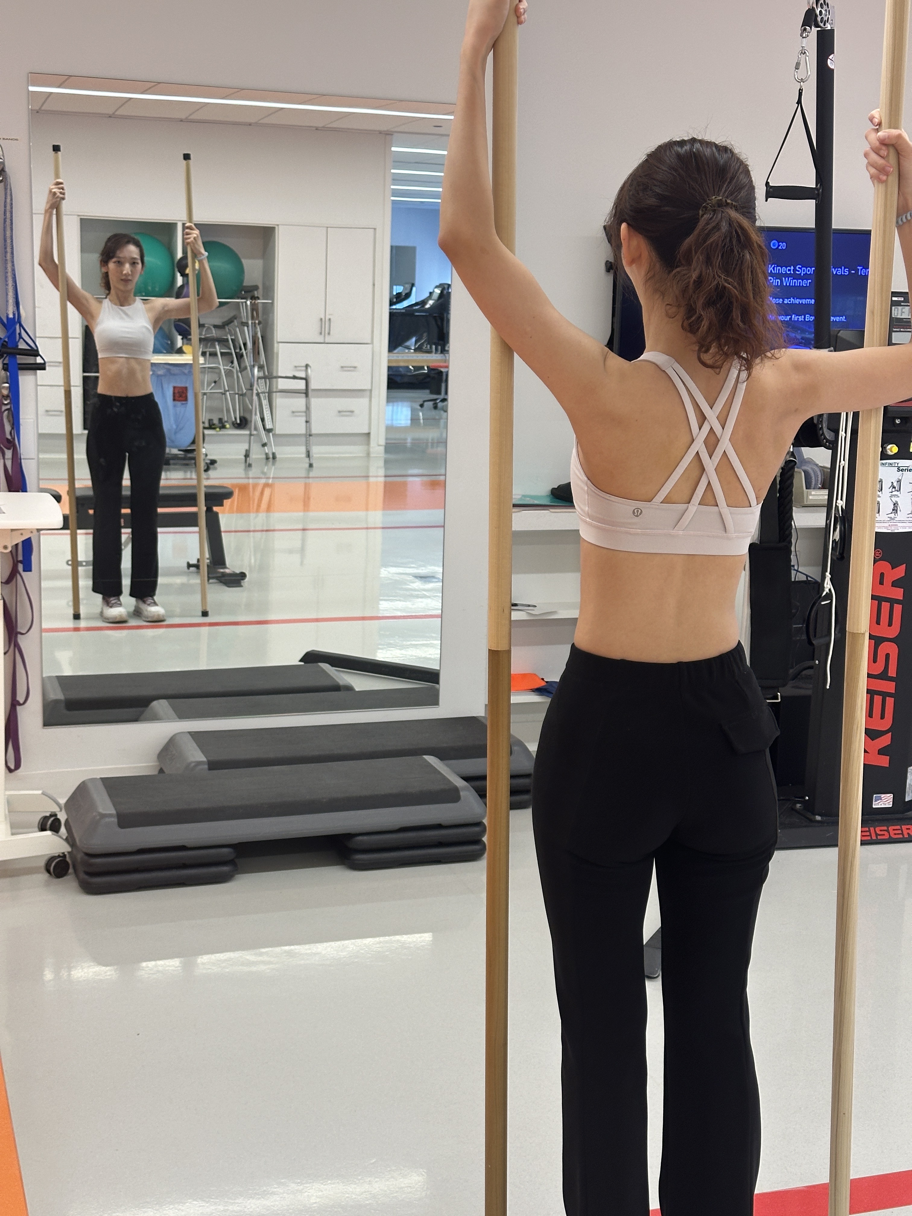 standing hanging exercise