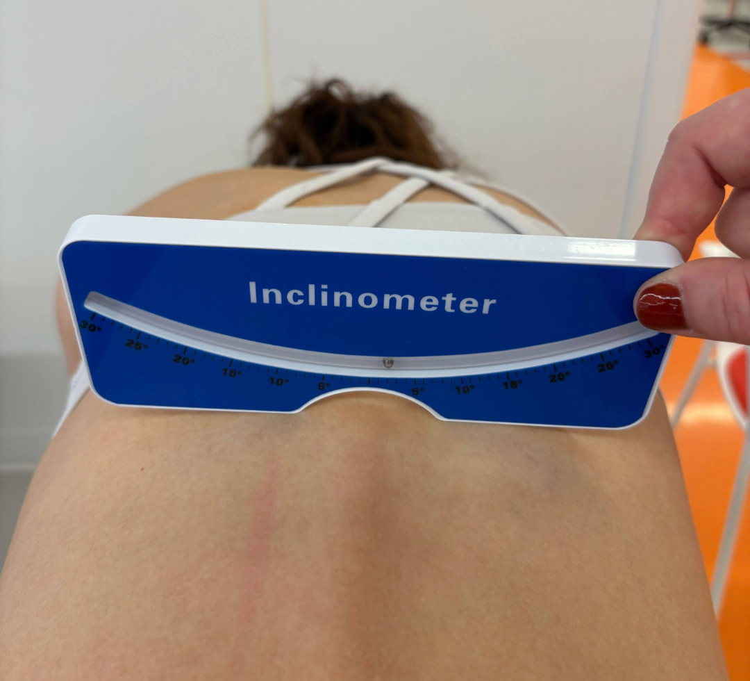 Inclinometer spine tester