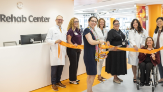 16th floor of Streeterville Ribbon Cutting Ceremony