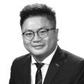 Dr. Alex Wong