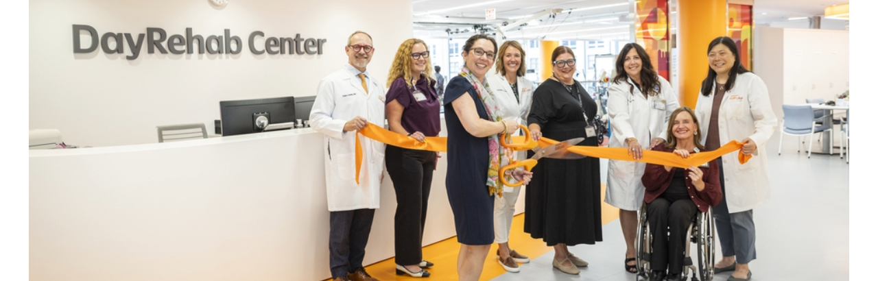 16th floor of Streeterville Ribbon Cutting Ceremony