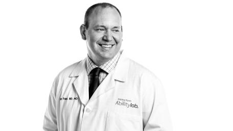 Dr. Franz is a clinician-scientist with experitse in Rehabiliation, Neuromuscular and Regenerative Medicine. In addition to his Shirley Ryan AbilityLab clinics, he now sees patients at Lois Insolia ALS clinic at Northwestern hospital.