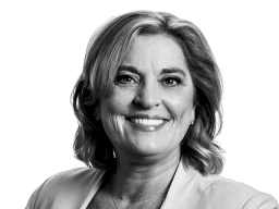 Peggy Kirk