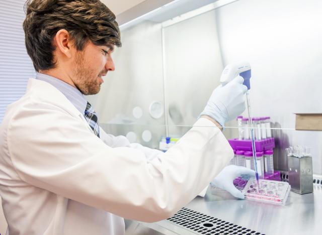 Scientists study Placebo effects on chronic pain