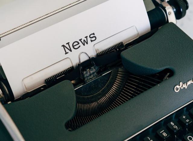 news typewritter