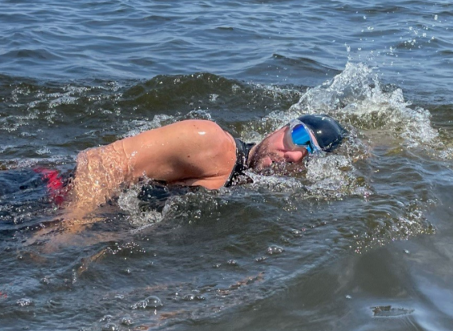 Rob Heitz swimming in Lake Michigan