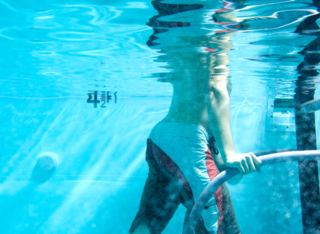 Prosthesis for Aquatic Therapy