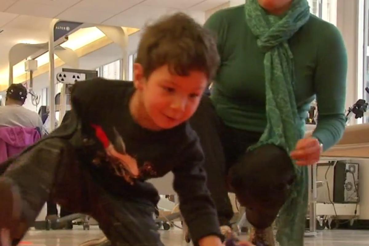 Ege Pradke, pediatric amputee, recovers at AbilityLab