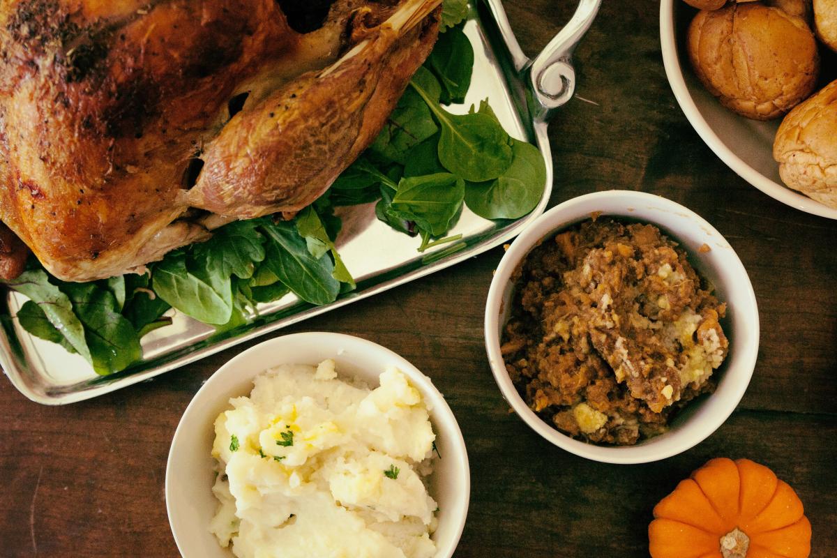 Thanksgiving Dinner Table