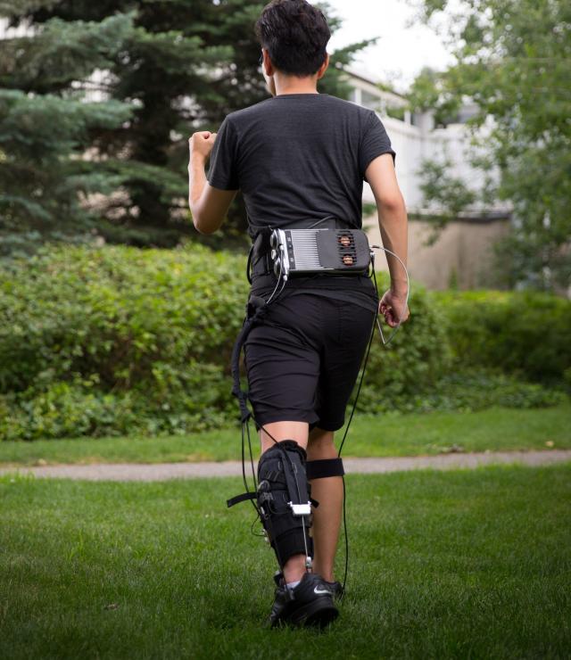 Soft Exoskeleton - Wyss Institute